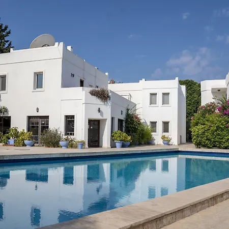 فندق سيكين كوناكلاش